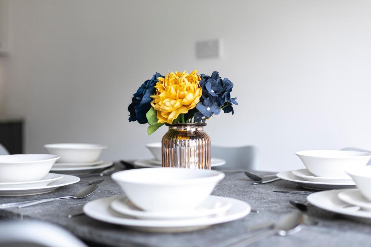 Skyvillion - London Enfield Chase Apartments With Parking & Wifi Zewnętrze zdjęcie