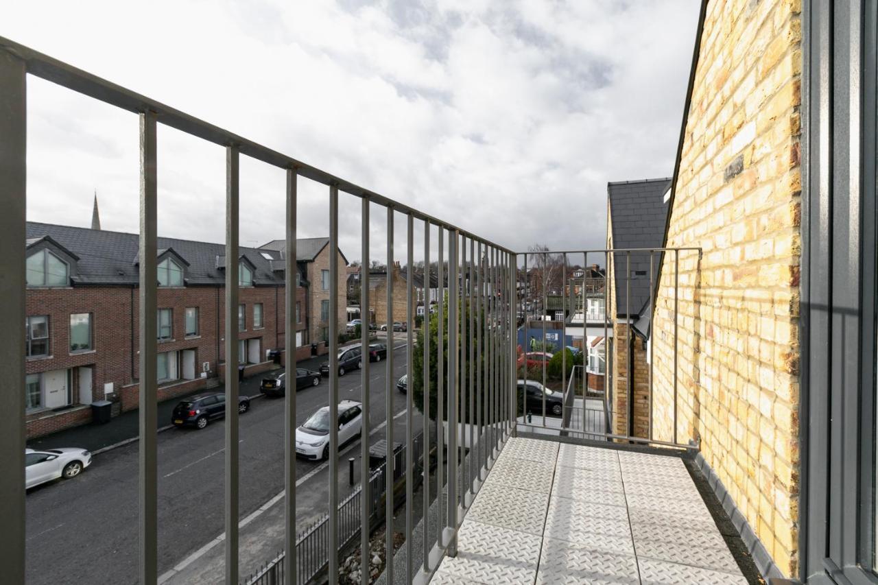 Skyvillion - London Enfield Chase Apartments With Parking & Wifi Zewnętrze zdjęcie